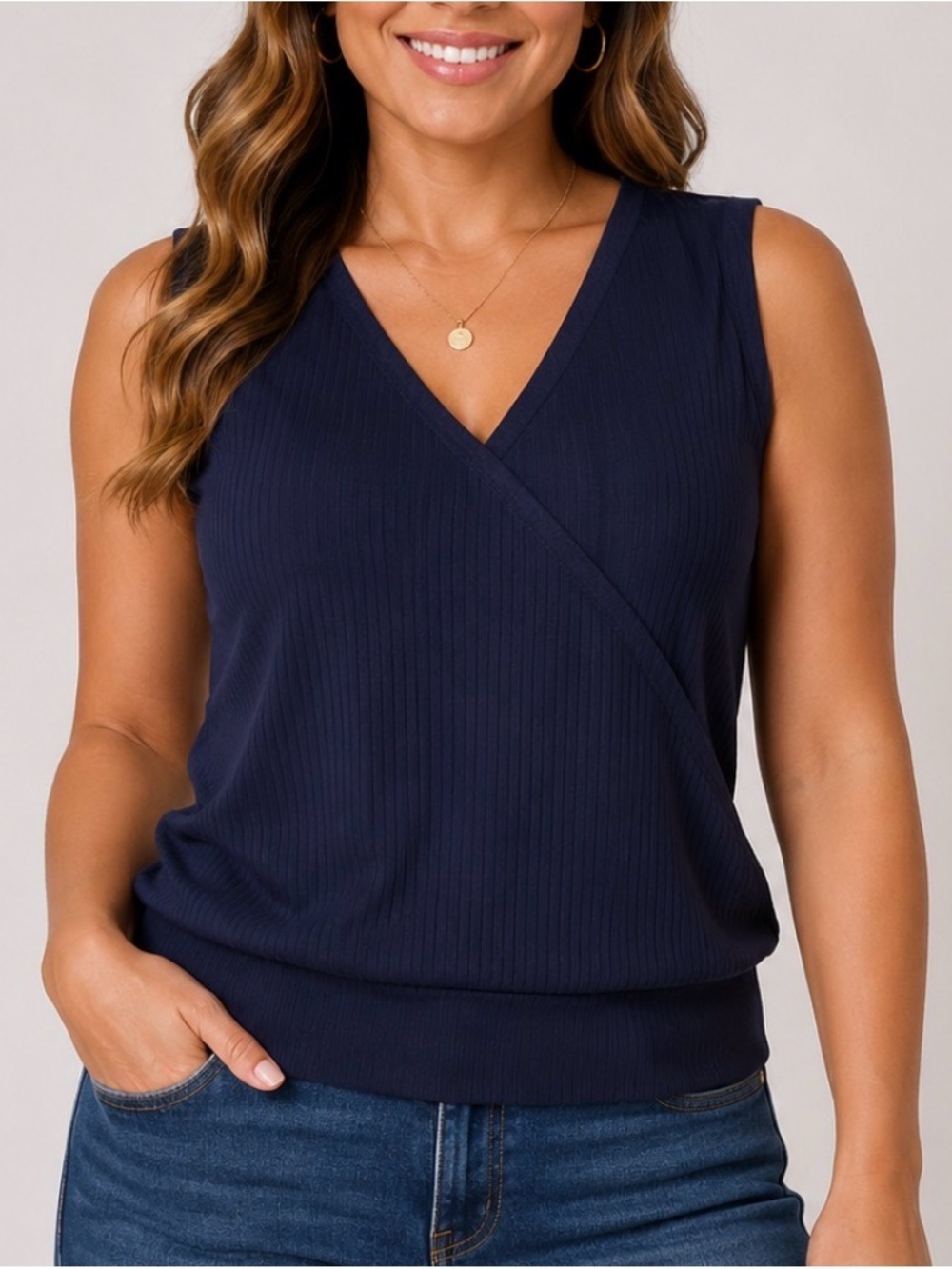 NINE britton Sleeveless V-Neck Navy Tank Top stretch staple piece blouse SZ XL